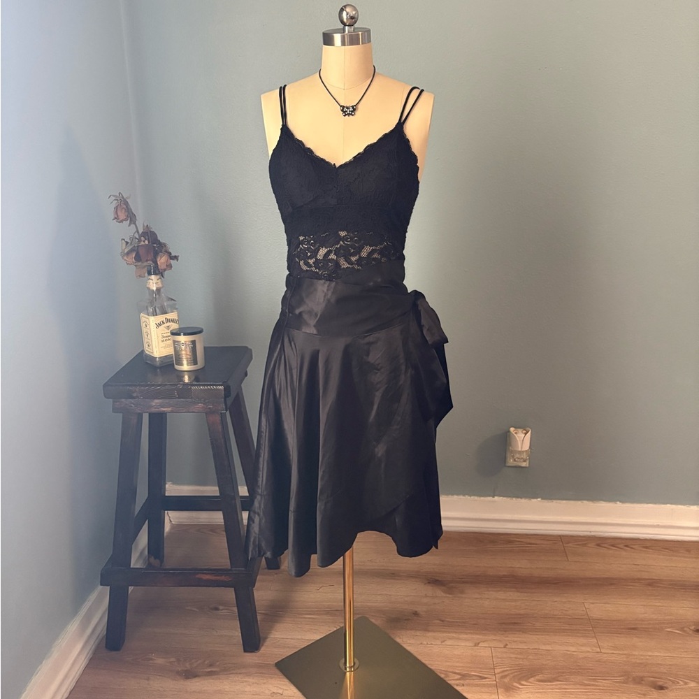 H&M Black Lace Wrap around Midi Skirt